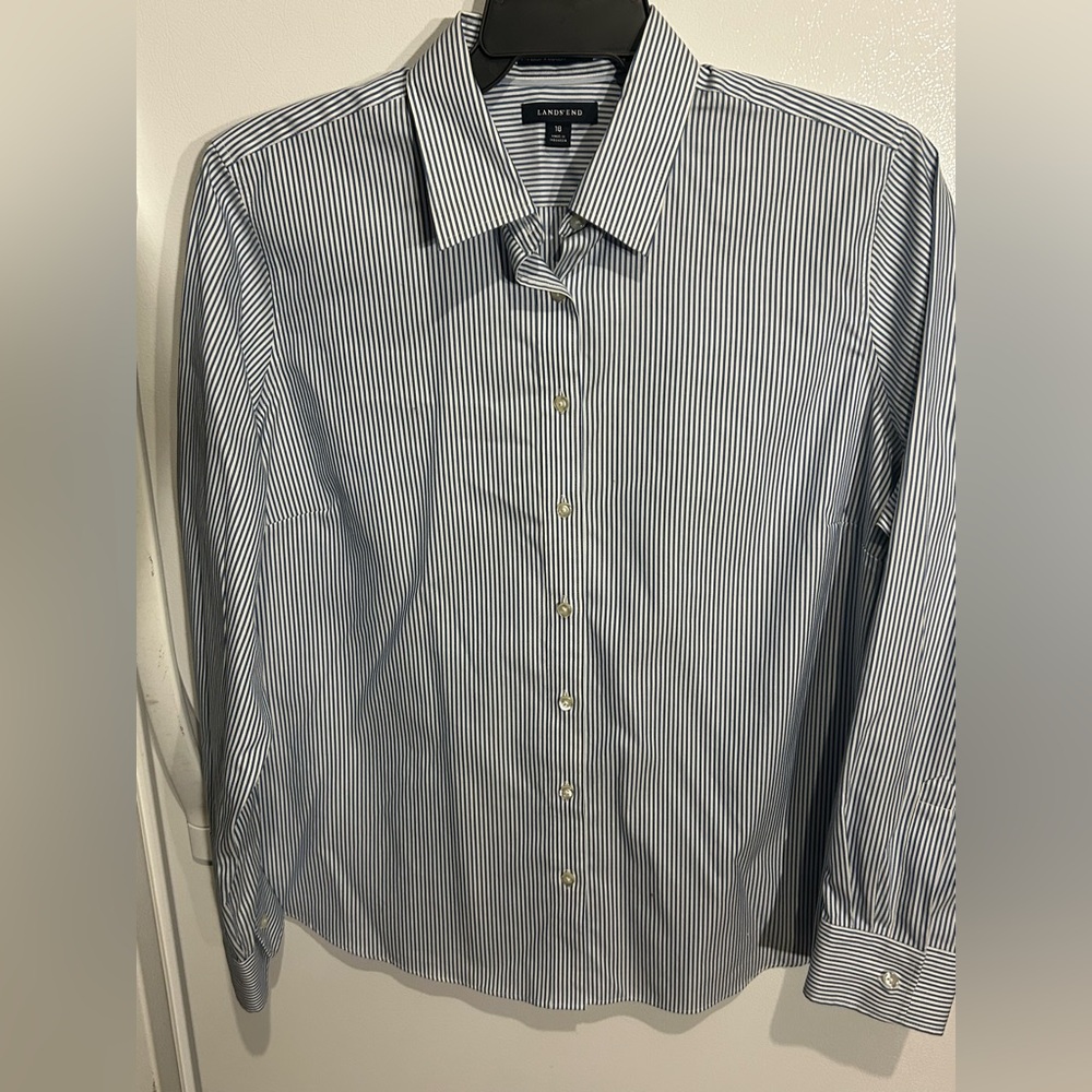 Lands’ End Button Down Blue/ White Stripe Shirt. Women's size 18. Wrinkle Free.